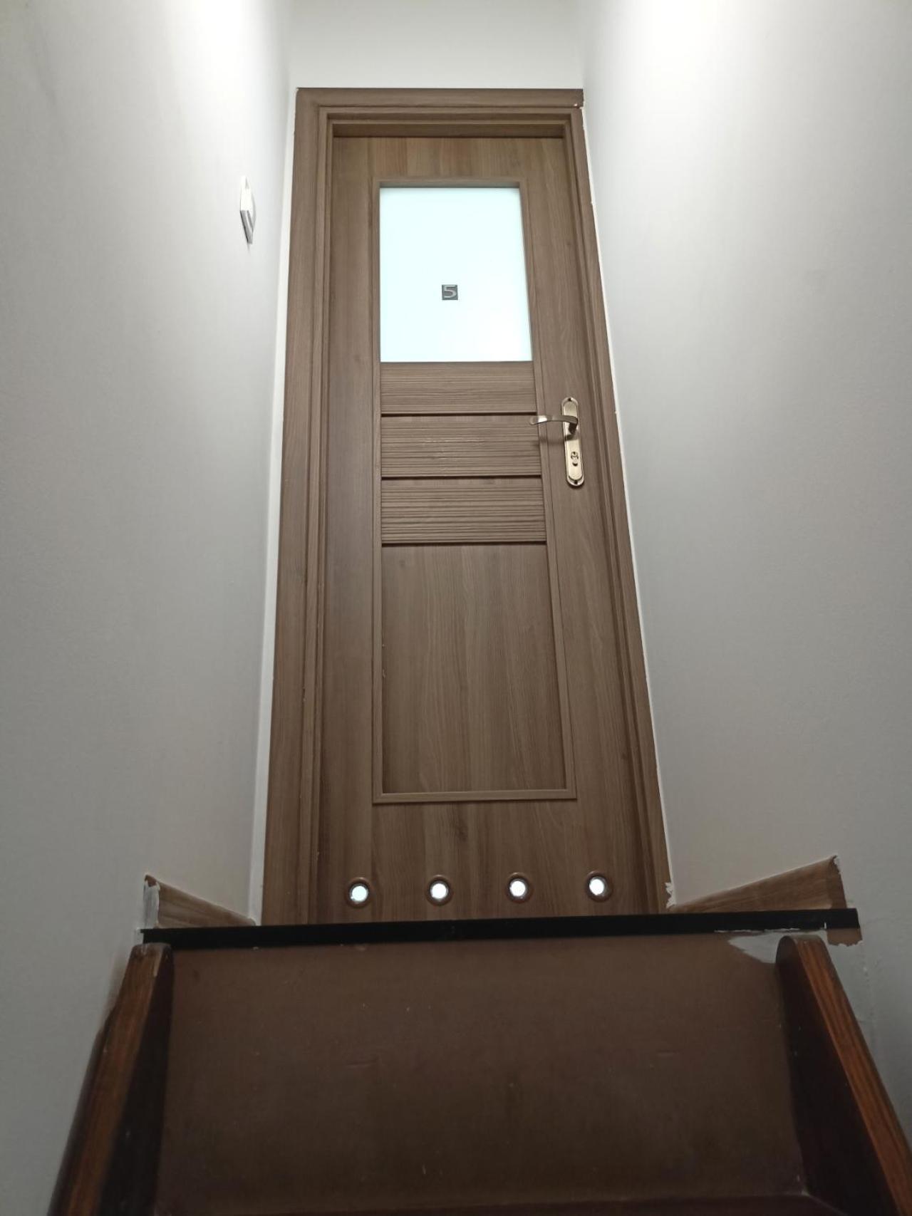Lemuria Pokoje Hostel Chojnowska A Legnica Esterno foto